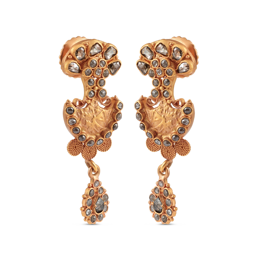 Anusha 22ct Kesilmemiş Polki Pırlanta Küpe Anusha 22ct Kesilmemiş Polki Pırlanta Küpe