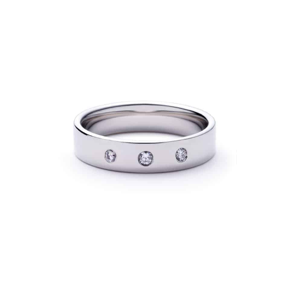 Brown & Newirth Platinum Trio Diamond Wedding Band Brown & Newirth Platinum Trio Diamond Wedding Band