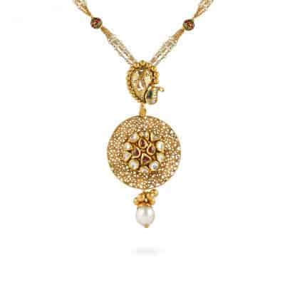 22ct Kundan Pendant in Yellow Gold 22ct Kundan Pendant in Yellow Gold
