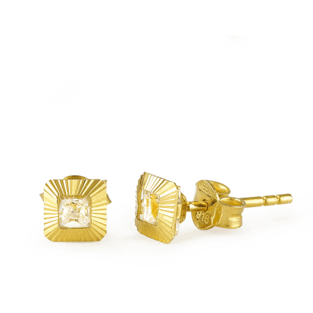 22ct Gold Square Diamond Cut CZ Stud Earrings 22ct Gold Square Diamond Cut CZ Stud Earrings