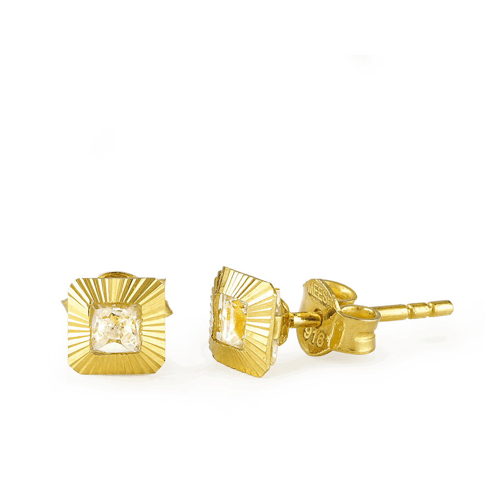 22 ayar altın kare elmas kesim CZ saplama küpe 22 ayar altın kare elmas kesim CZ saplama küpe