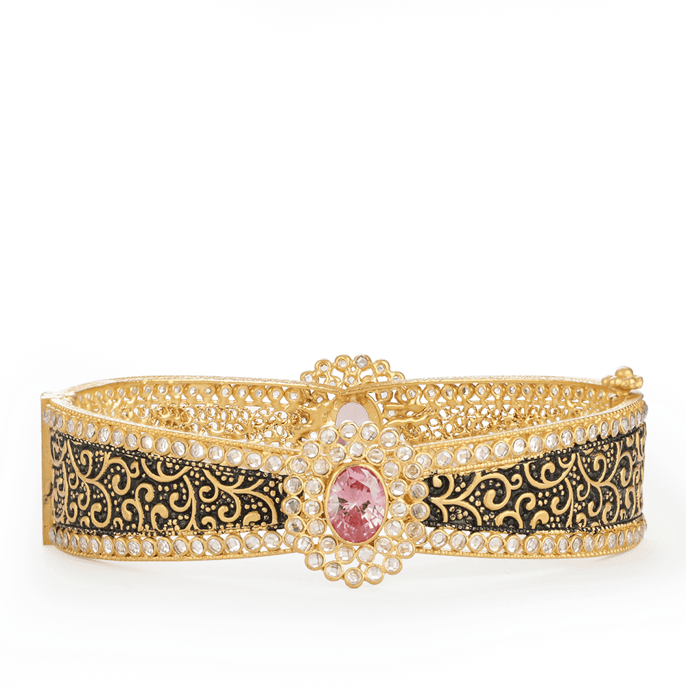 سوار حلية القلب الذهبي عيار 22 قيراط سوار حلية القلب الذهبي عيار 22 قيراط