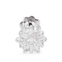 ترصيع الأنف بالألماس الهندي ترصيع الأنف بالألماس الهندي