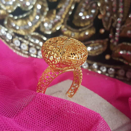 22ct Gold Filigree Dome Ring – Intricate Openwork Design 22ct Gold Filigree Dome Ring – Intricate Openwork Design