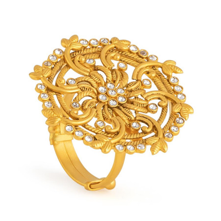 22ct Gold Ring with Synthetic Polki Stones 22ct Gold Ring with Synthetic Polki Stones