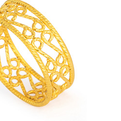 خاتم نسائي من الذهب عيار 22 قيراط خاتم نسائي من الذهب عيار 22 قيراط