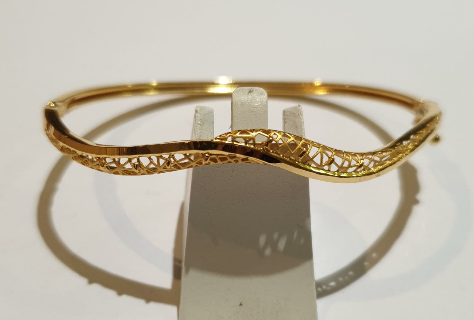 22 Ayar Altın Jali Dalga Tekli Bileklik 22 Ayar Altın Jali Dalga Tekli Bileklik