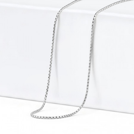 18ct White Gold | Cable Chain | 18 Inches | 0.8mm Thick 18ct White Gold | Cable Chain | 18 Inches | 0.8mm Thick
