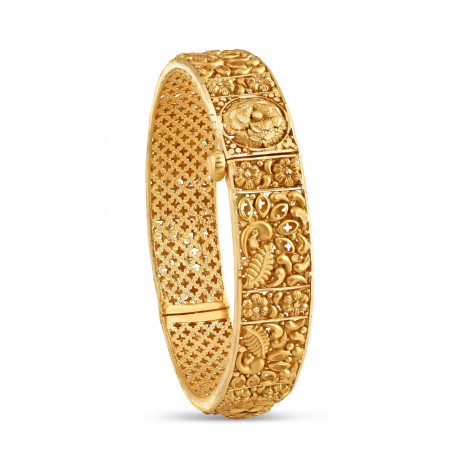 22ct Gold Bangle For Bridal | Rosettes Collection | Size 2.4 22ct Gold Bangle For Bridal | Rosettes Collection | Size 2.4