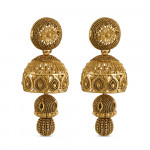 أقراط من الذهب عيار 22 قيراط بلمسة نهائية وردية أقراط من الذهب عيار 22 قيراط بلمسة نهائية وردية