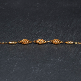 Textured Leaf Motif 22ct Gold Bracelet