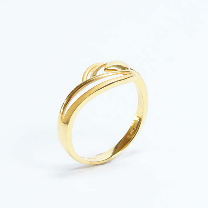 خاتم جميل للسيدات من الذهب عيار 22 قيراط | مقاس N خاتم جميل للسيدات من الذهب عيار 22 قيراط | مقاس N