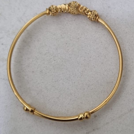 22ct Gold Baby Bangle | Adjustable
