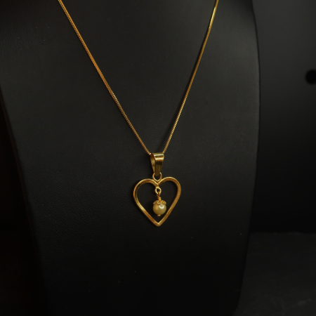 Kalp Şeklinde 22 Ayar Altın İnci Kolye Kalp Şeklinde 22 Ayar Altın İnci Kolye