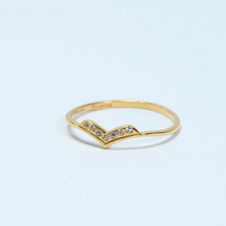 22ct Gold Fancy Ring with CZ Stones | Size O 22ct Gold Fancy Ring with CZ Stones | Size O