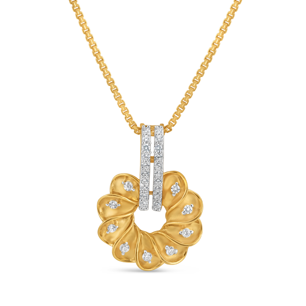 قلادة من الذهب عيار 22 قيراط بتصميم دائري على شكل زهرة | أحجار تشيكرز قلادة من الذهب عيار 22 قيراط بتصميم دائري على شكل زهرة | أحجار تشيكرز