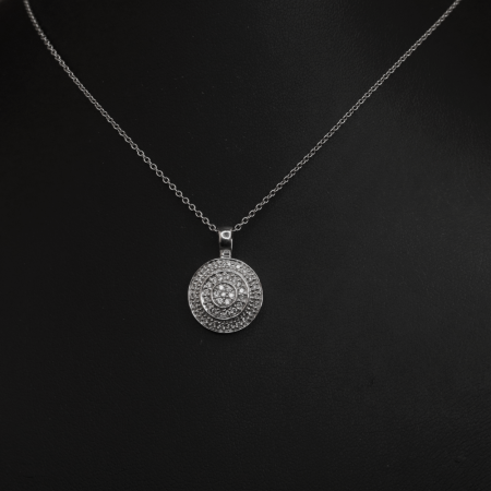 18ct White Gold Round Shaped Pendant with Diamond 18ct White Gold Round Shaped Pendant with Diamond