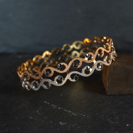 22ct Gold Bangle | Rhodium and Rose Gold finish | 2.6 Size 22ct Gold Bangle | Rhodium and Rose Gold finish | 2.6 Size