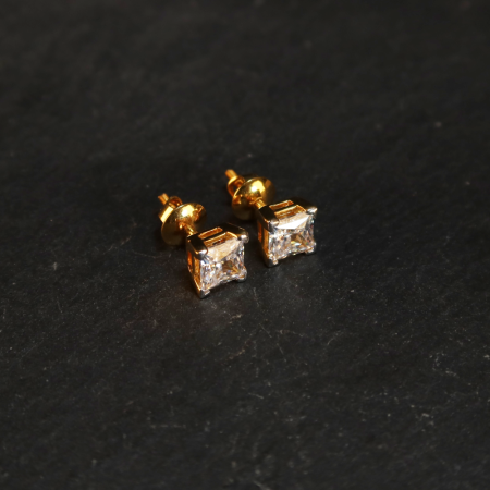 22kt Gold CZ Stud Earring | 6mm 22kt Gold CZ Stud Earring | 6mm