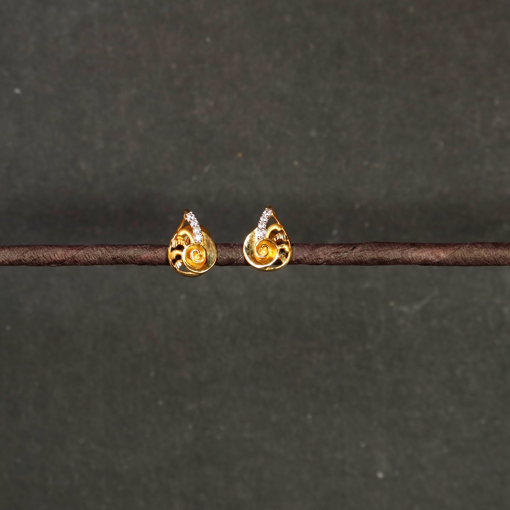 22ct Gold CZ Stud Earring for Ladies 22ct Gold CZ Stud Earring for Ladies