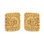 أقراط مرصعة ذهبية عيار 22 قيراط | مجموعة الورود أقراط مرصعة ذهبية عيار 22 قيراط | مجموعة الورود