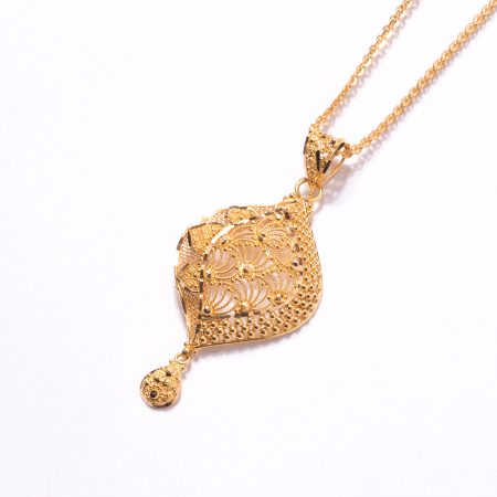 22ct Gold Filigree Pendant | 2.25 Inches | 24.7mm | Jali Filigree Collection 22ct Gold Filigree Pendant | 2.25 Inches | 24.7mm | Jali Filigree Collection