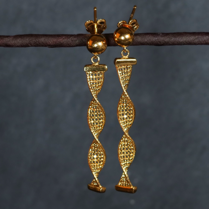 22 Ayar Sarı Altın Twist Küpe 22 Ayar Sarı Altın Twist Küpe