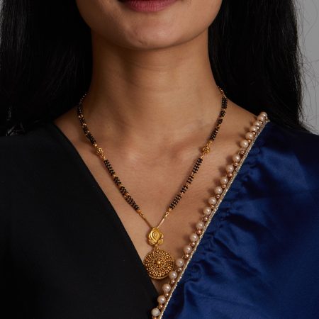 22ct Gold Mangalsutra with Round Pendant | 18 Inches