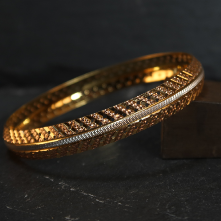 22 Ayar Altın Kada Bileklik | Rodyum Kaplama | 2.6 Beden 22 Ayar Altın Kada Bileklik | Rodyum Kaplama | 2.6 Beden