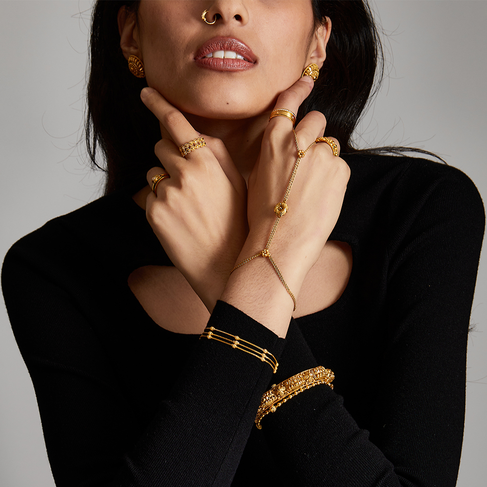 22ct Gold Ladies Poncha | Rosette Collection