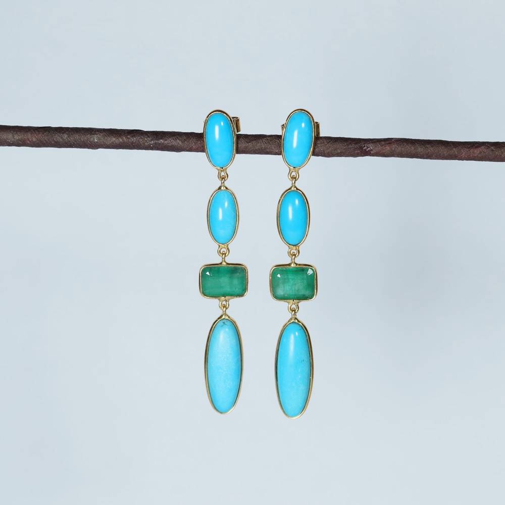 18ct Yellow Gold Earring with Turquoise and Emerald 18ct Yellow Gold Earring with Turquoise and Emerald