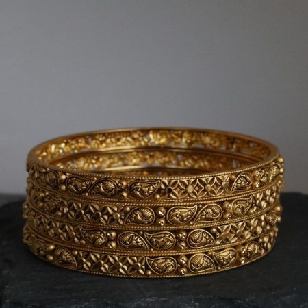 22ct Gold Bangle | Armari Collection | Size 2.6 22ct Gold Bangle | Armari Collection | Size 2.6