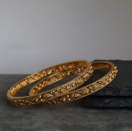 22 Ayar Altın Bileklik | Armari Koleksiyonu | 2.6 Beden 22 Ayar Altın Bileklik | Armari Koleksiyonu | 2.6 Beden