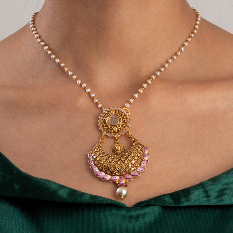 22ct Gold Armari Enamel Pendant