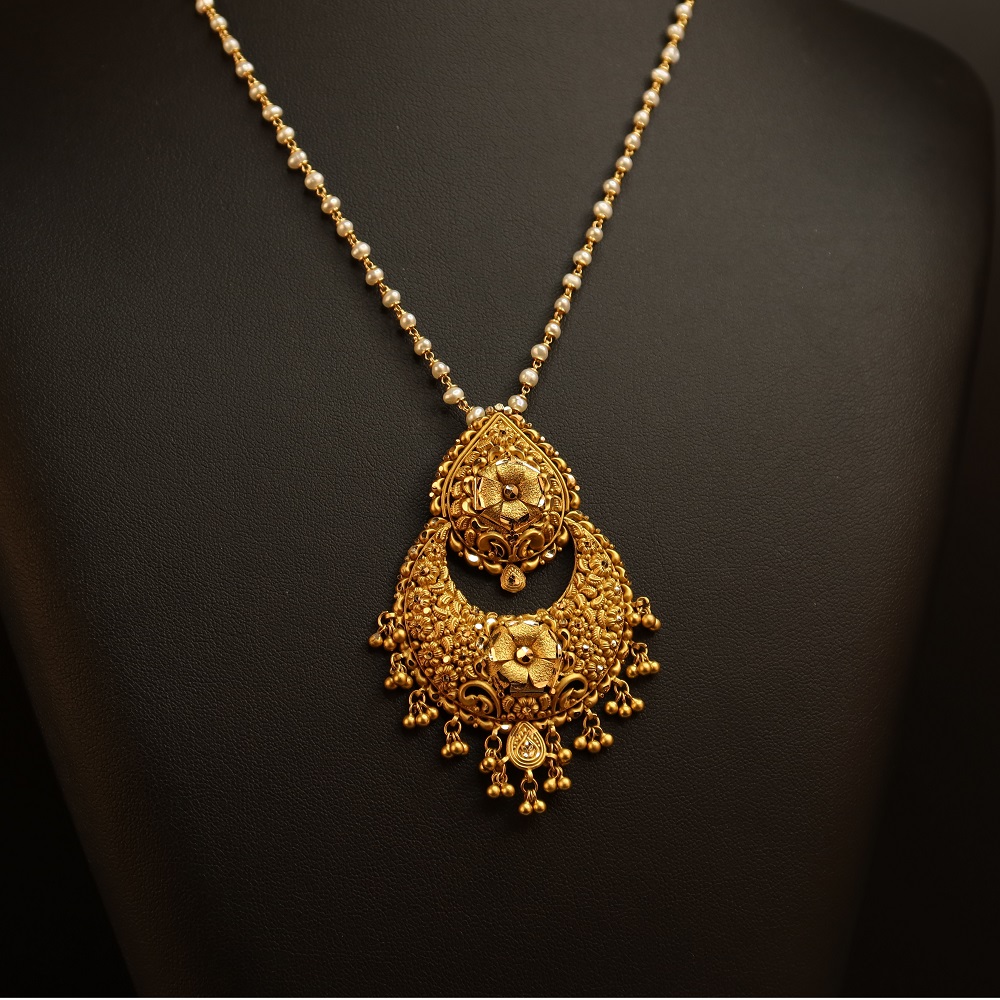 22ct Gold Rosette Floral Design Anhänger