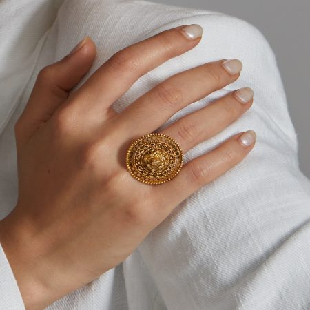 22ct Gold Cocktail Ring with Antique Finish 22ct Gold Cocktail Ring with Antique Finish