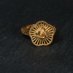 خاتم OM Ganesh من الذهب عيار 22 قيراط | مقاس K1/2 خاتم OM Ganesh من الذهب عيار 22 قيراط | مقاس K1/2