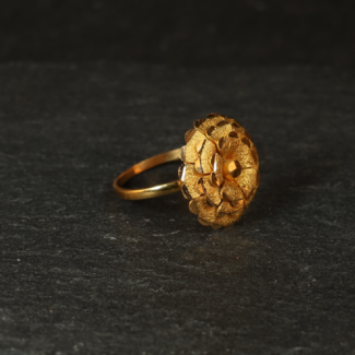 22ct Gold Ladies Ring | Size P | 18mm