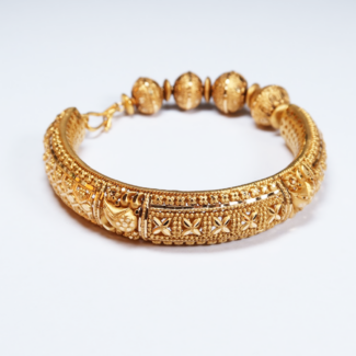 Armari Collection 22ct Gold Kada | Size 2.2 Armari Collection 22ct Gold Kada | Size 2.2