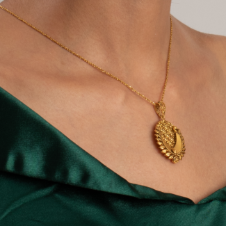 22ct Gold Armari Collection Pendant 22ct Gold Armari Collection Pendant