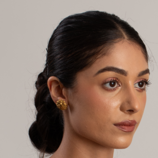 22ct Gold Antique Finish Stud Earring