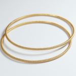 سوار ذهبي عيار 22 قيراط من الذهب عيار 22 قيراطاً ملتوي | ملابس يومية سوار ذهبي عيار 22 قيراط من الذهب عيار 22 قيراطاً ملتوي | ملابس يومية