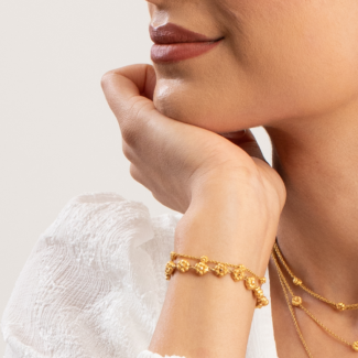 22ct Gold Flower Bracelet 22ct Gold Flower Bracelet