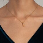 22 Ayar Gündoğumu Altın E Harfli Kolye 22 Ayar Gündoğumu Altın E Harfli Kolye