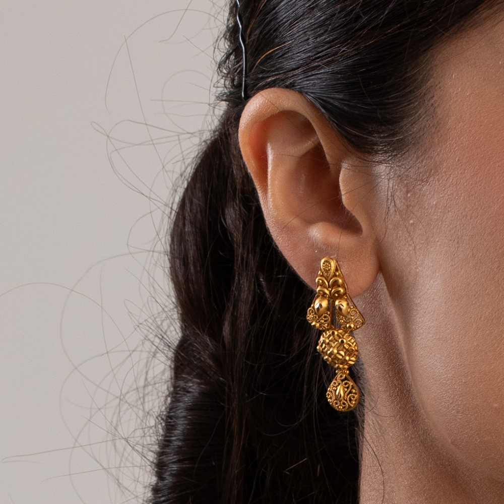 22 Ayar Altın Damla Küpe 22 Ayar Altın Damla Küpe