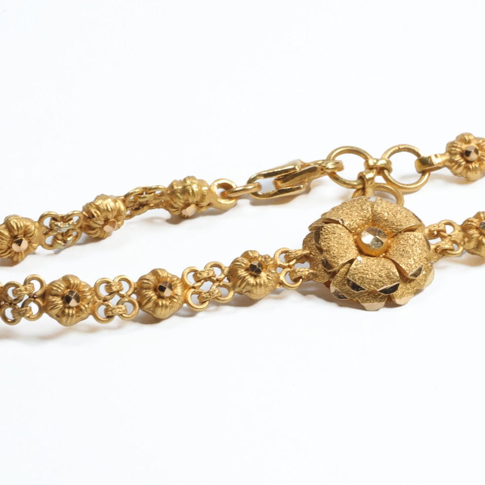 Rosettes Link Bracelet