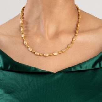 22ct Gold Mala Style Necklace with Enamel 22ct Gold Mala Style Necklace with Enamel