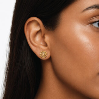 22ct Gold Antique Finish Stud | Armari Collection 22ct Gold Antique Finish Stud | Armari Collection