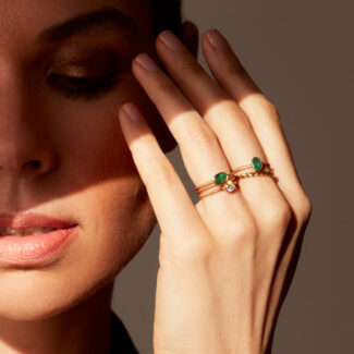 Horizon Emerald Ring