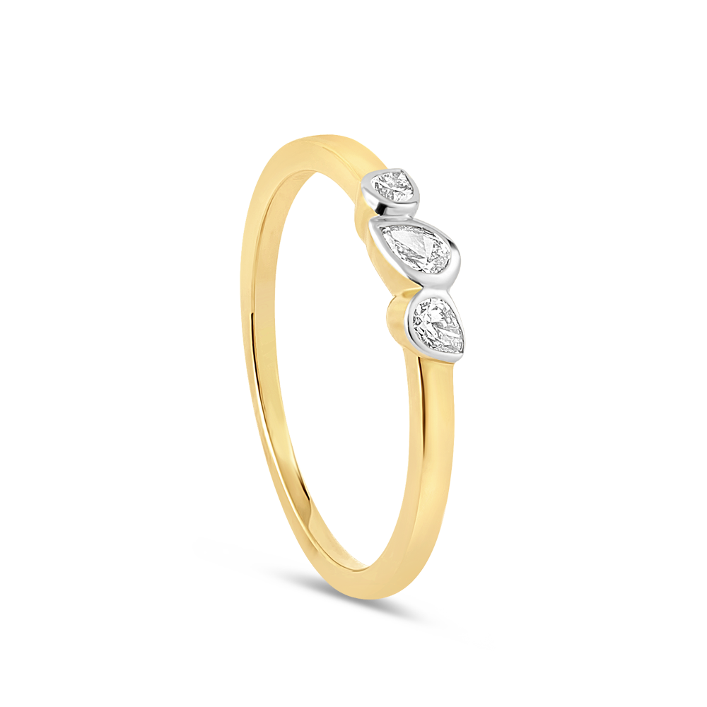 خاتم ألماس من الذهب عيار 18 قيراط | مقاس L خاتم ألماس من الذهب عيار 18 قيراط | مقاس L